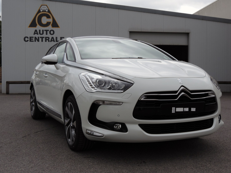 Mandataire Citroën DS5 Sport Chic 2.0 HDi 160