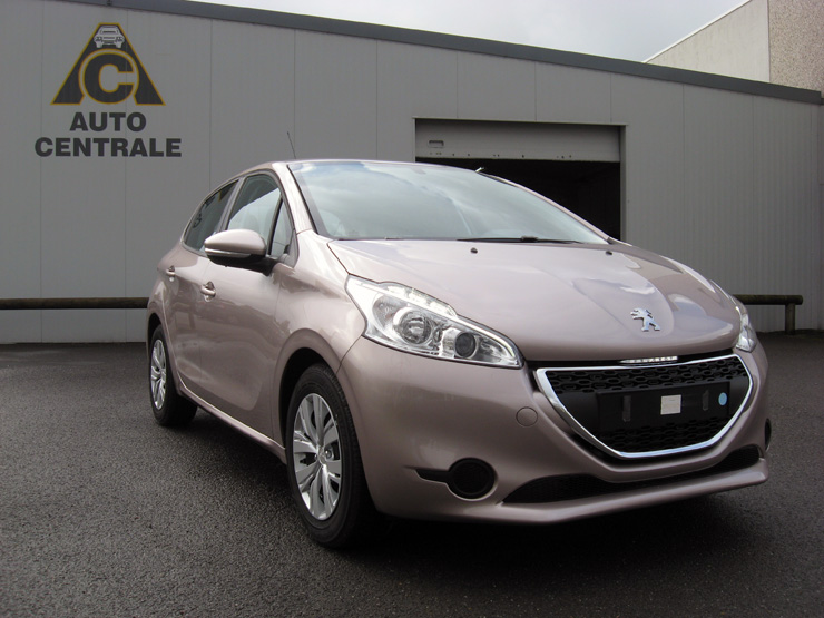 Mandataire Peugeot 208 Active 1.4 95ch