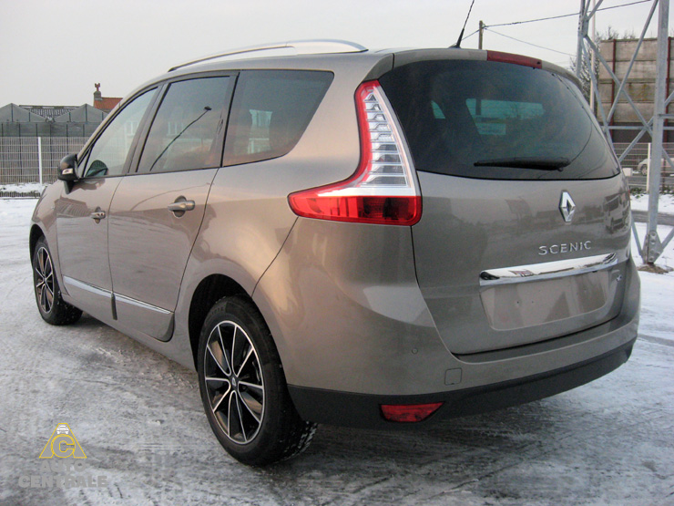 Livraison du Renault Grand Scénic 2012