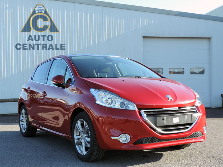 Mandataire Peugeot 208 Allure 1.2 82ch