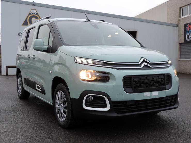 Mandataire Citroën Berlingo Feel Taille M 1.5 BlueHDi 100