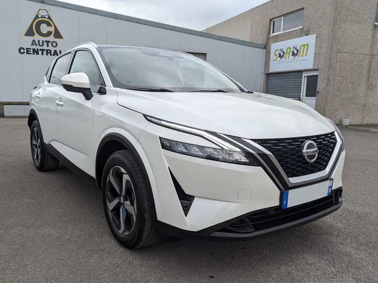 Mandataire Nissan Qashqai N-Connecta Mild-Hybrid 140