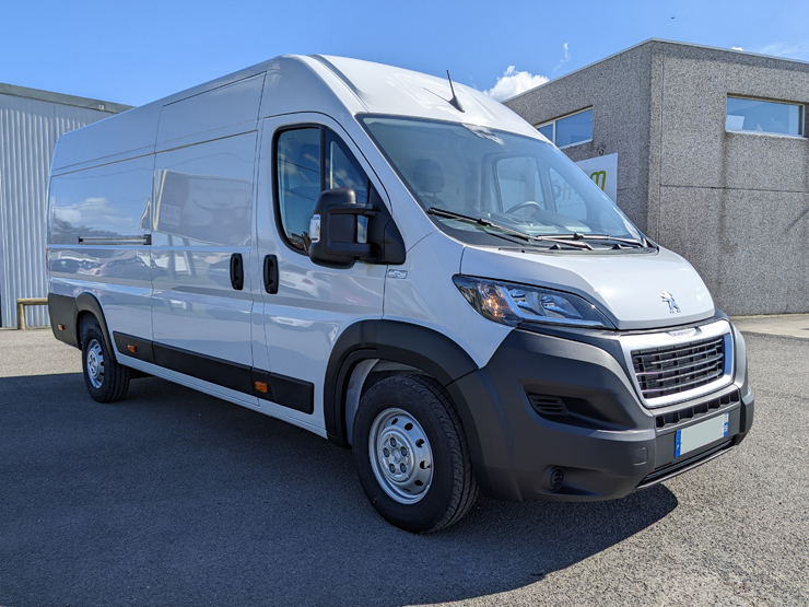 Mandataire Peugeot Boxer PREMIUM FT. 435 L4H2 165 BlueHDi S&S